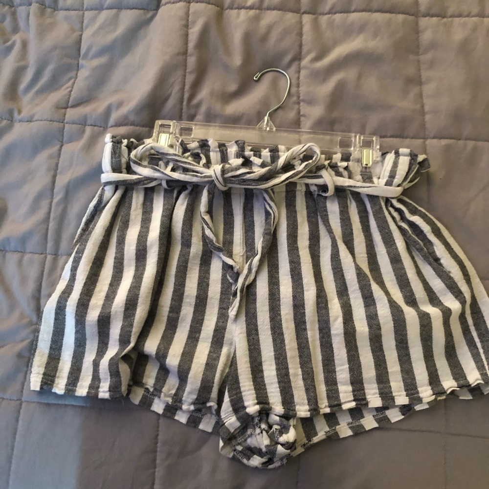 Paperbag Shorts